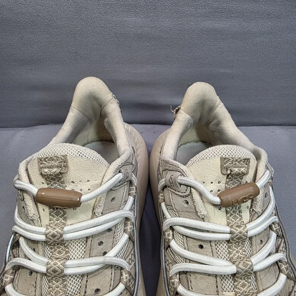 UGG CA805 V2 Remix Heritage Beige‎ Athletic Chunky Shoes Sneaker Men's Size 5.5